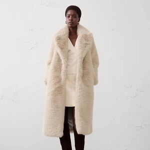 Banana Republic Factory Cream Faux Fur Midi Coat – NWT – Luxe & Cozy (M)
